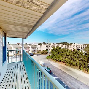 Sandprints D2 Apartment Destin