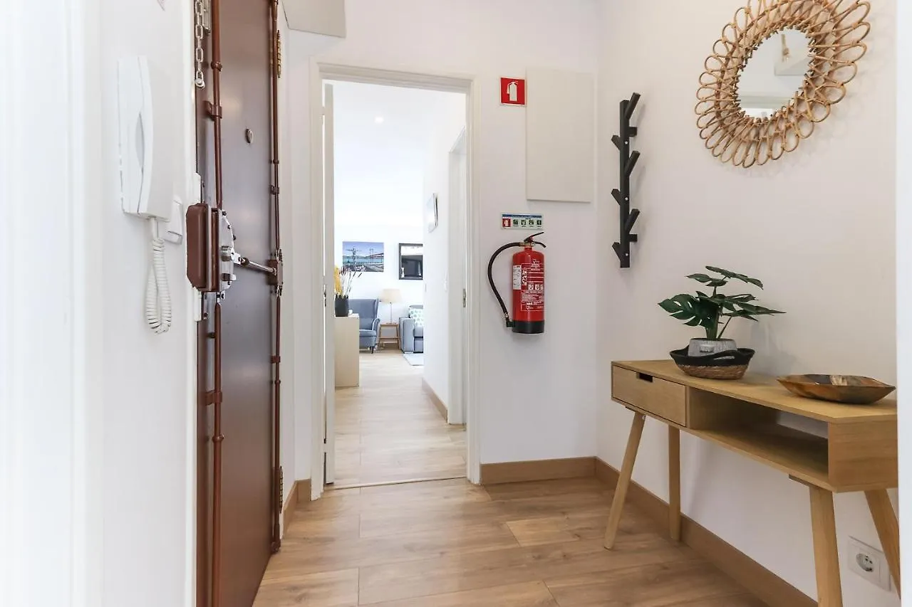 Apartment 66 With Parking Place Lisbon Portugal
